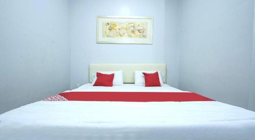 Oyo 90234 Sungai Rengit City Resort 2 Kampung Sungai Rengit Eksteriør billede